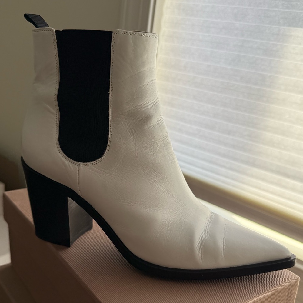 Gianvito Rossi bootie